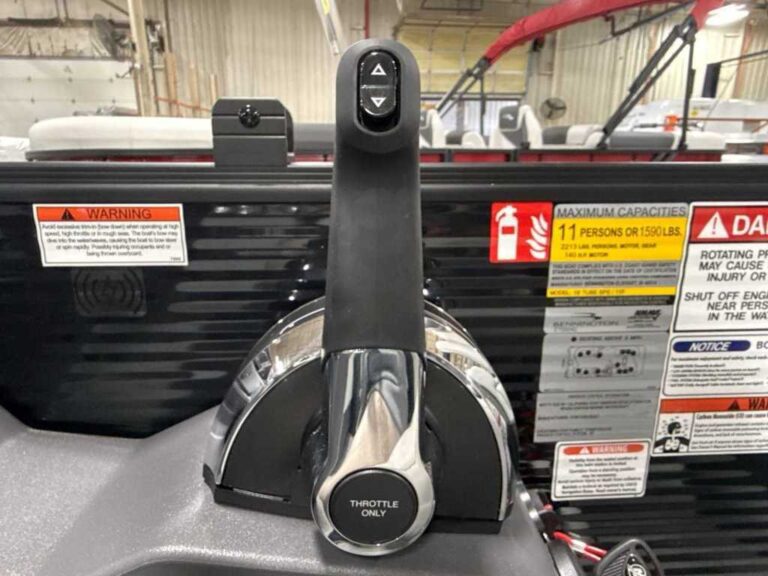 2026 Bennington 20SSR - SPS - SPECIAL PACKAGE US-ETWS9327J526 [photo 13]